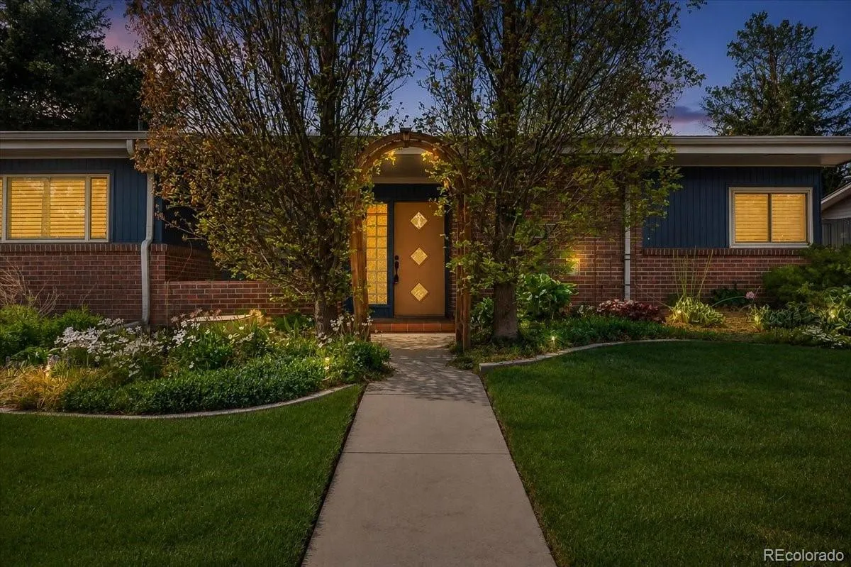 10530 W 22nd Place Lakewood CO 80215 MLS #REC3116965 05142026213907 1200 29
