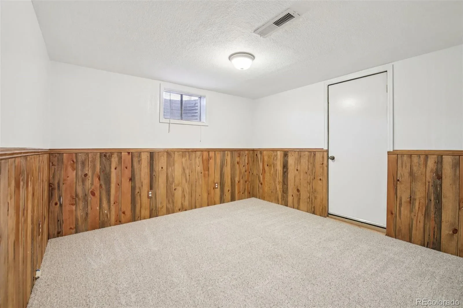 03272026004826 1600 24