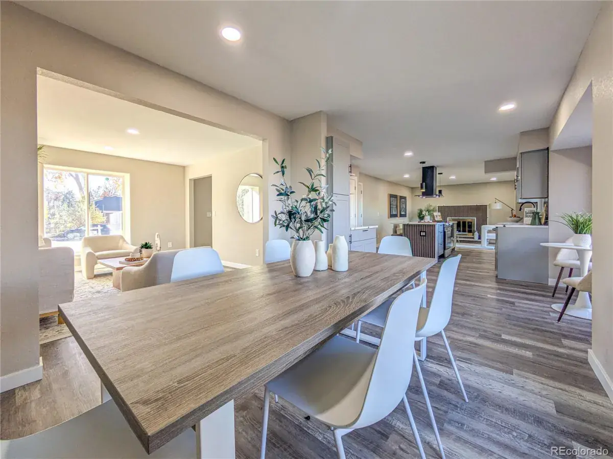 11062025052338 1200 9