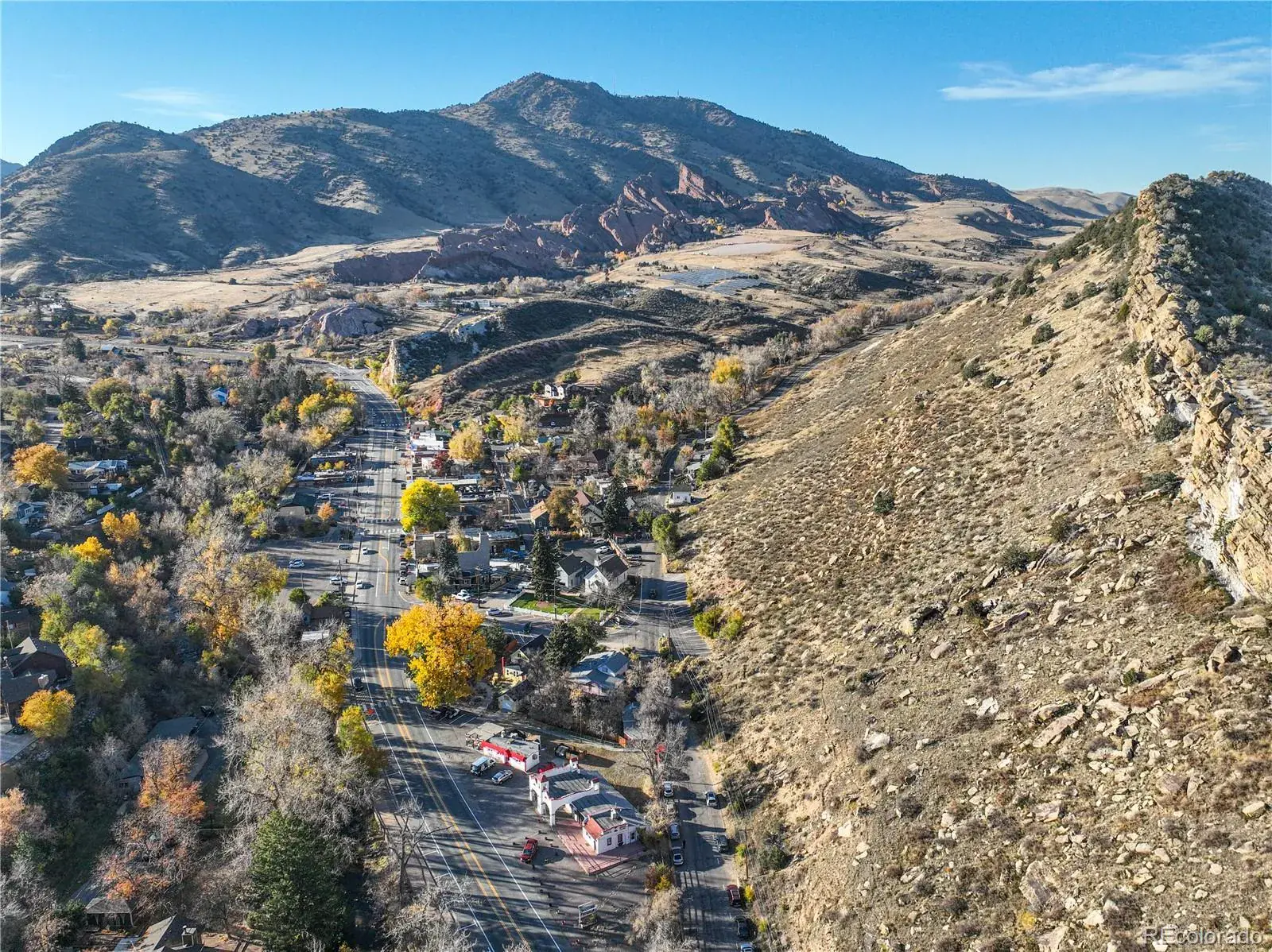 11062025052338 1600 35