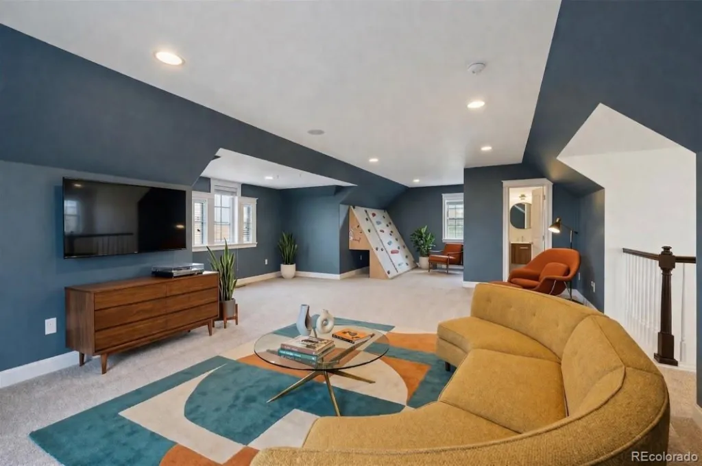 04092026143143 1024 3