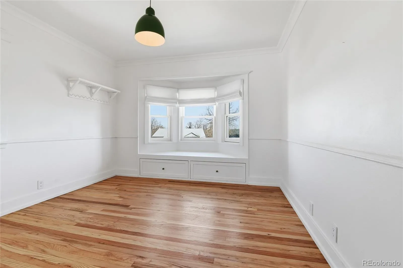 03142026182603 1600 32