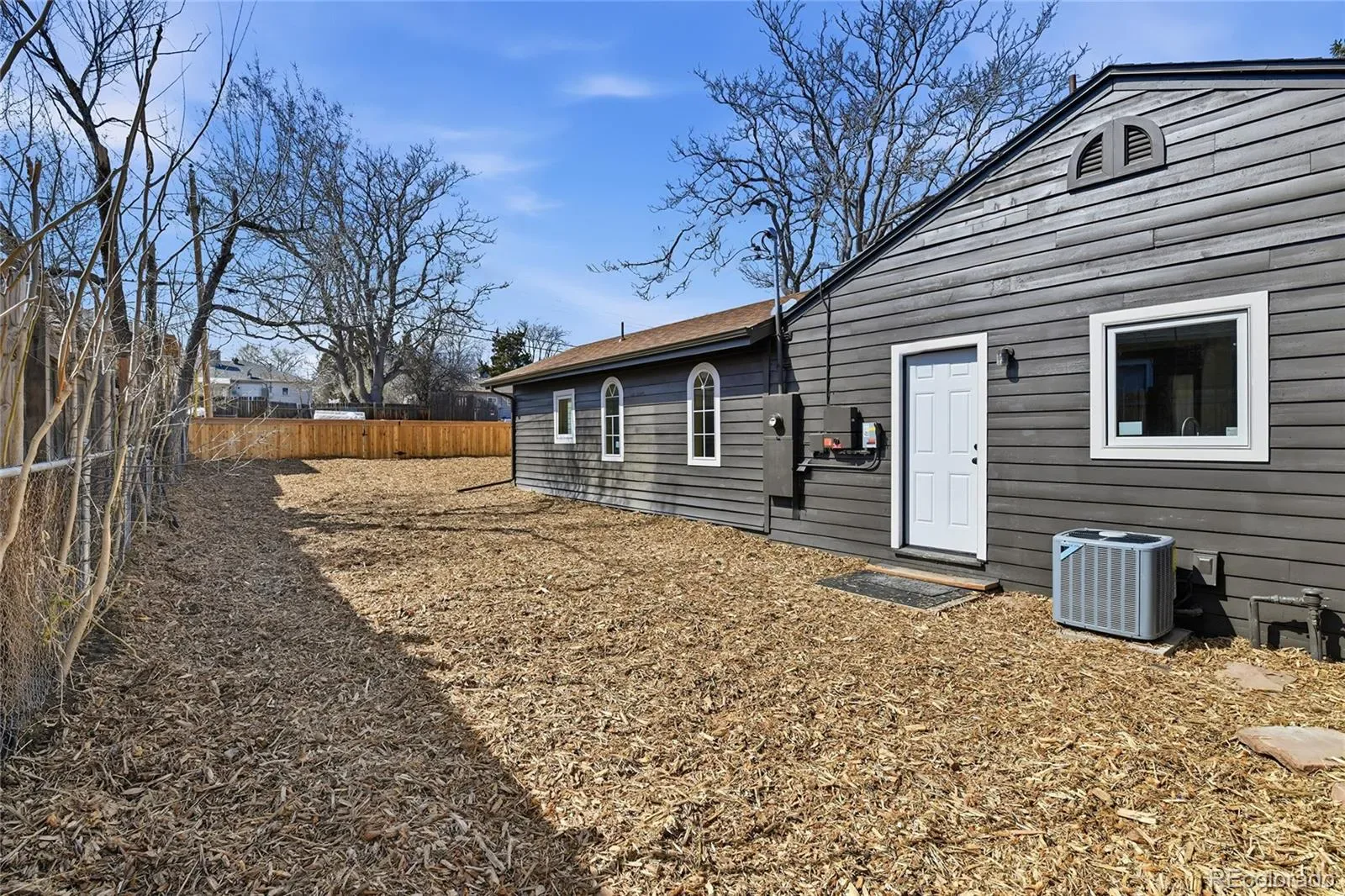 03142026182603 1600 40