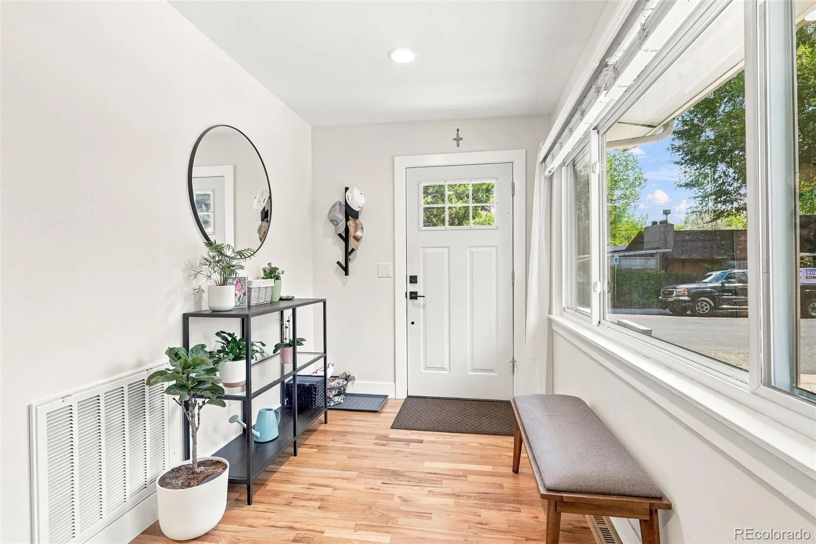 1280 W Oxford s Avenue Englewood CO 80110 | MLS #REC3122173 10082026230512 1600 2