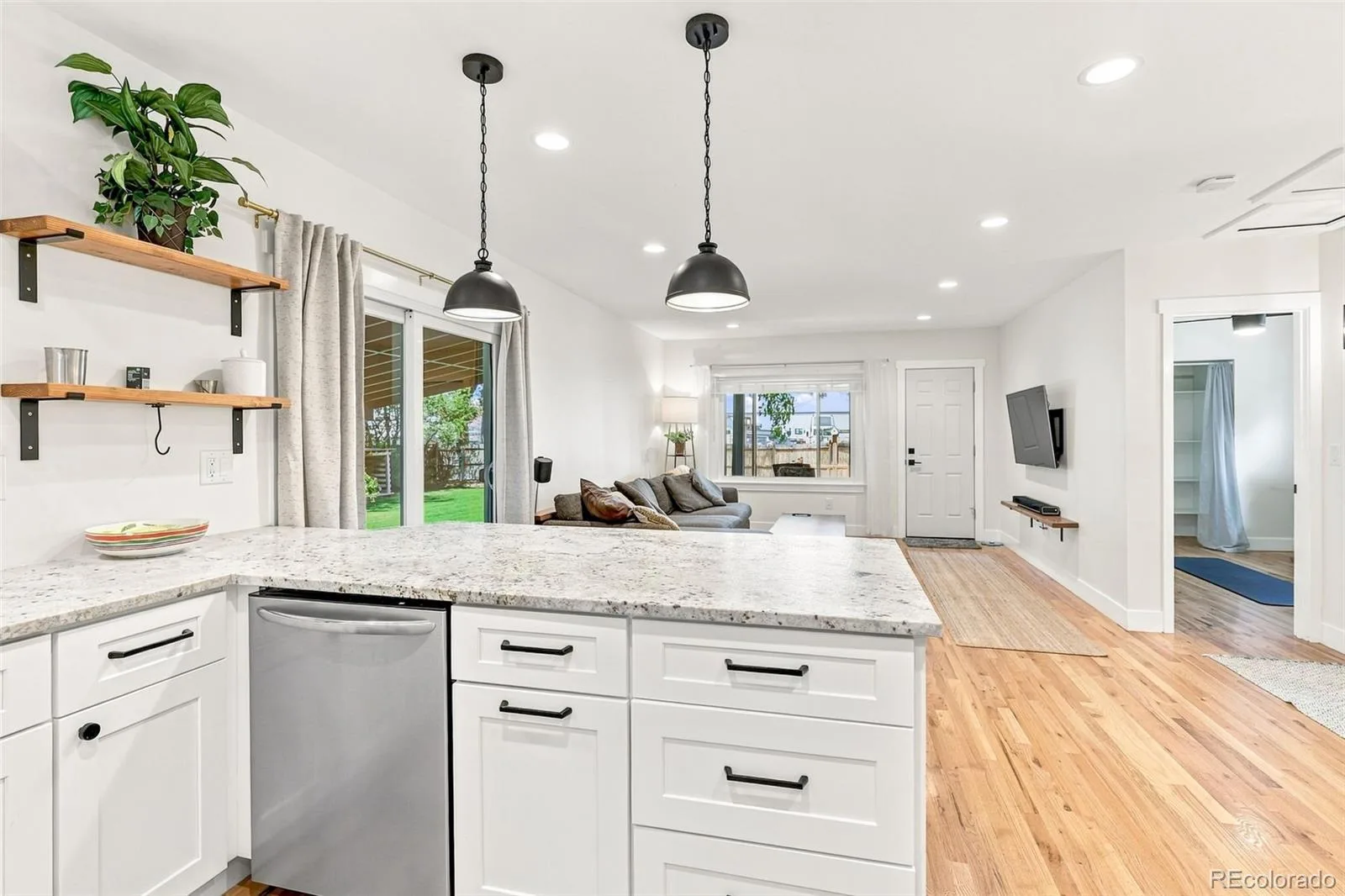 1280 W Oxford s Avenue Englewood CO 80110 | MLS #REC3122173 10082026230512 1600 9
