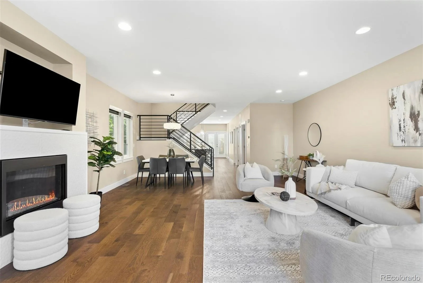 2860 S Sherman Street Englewood CO 80113 | MLS #REC3122210 09242026105819 1600 2