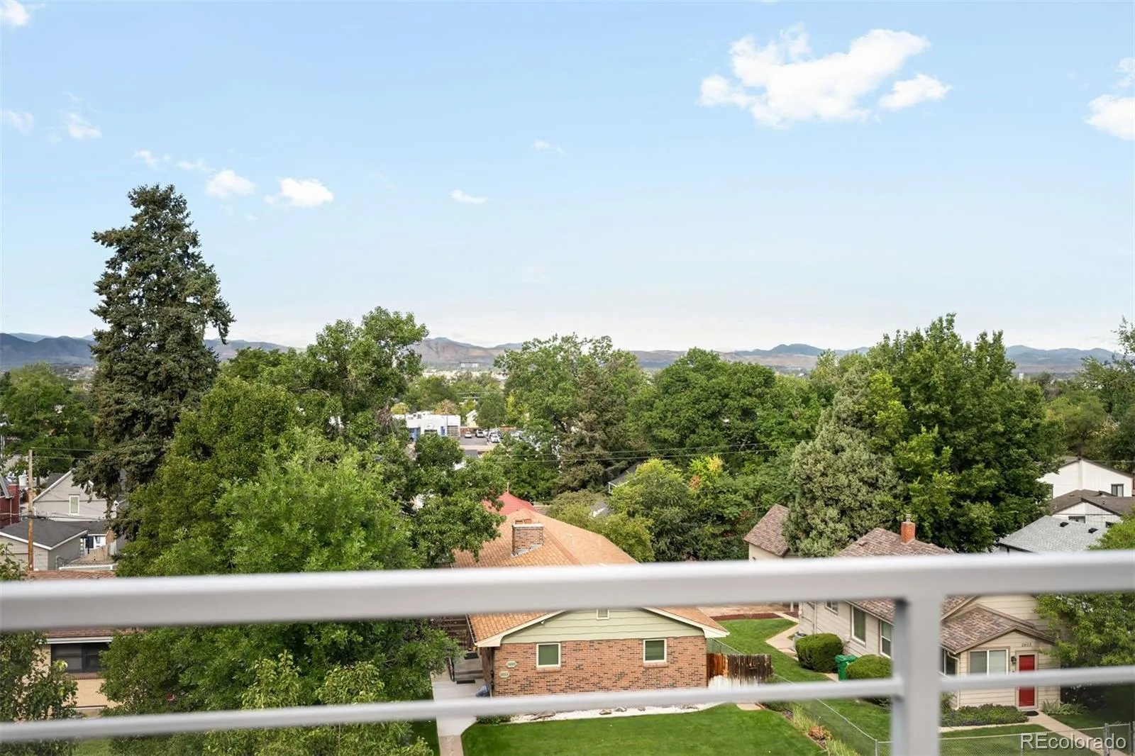 2860 S Sherman Street Englewood CO 80113 | MLS #REC3122210 09242026105819 1600 23