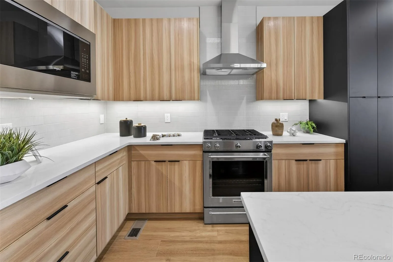826 N Cherry Street #1 Denver CO 80220 | MLS #REC3122777 08142026235622 1600 6