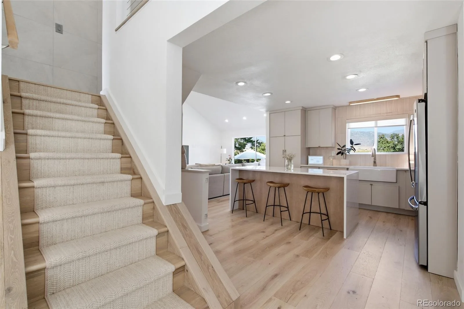 5981 S Vivian Street Littleton CO 80127 | MLS #REC3123575 08142026200522 1600 3