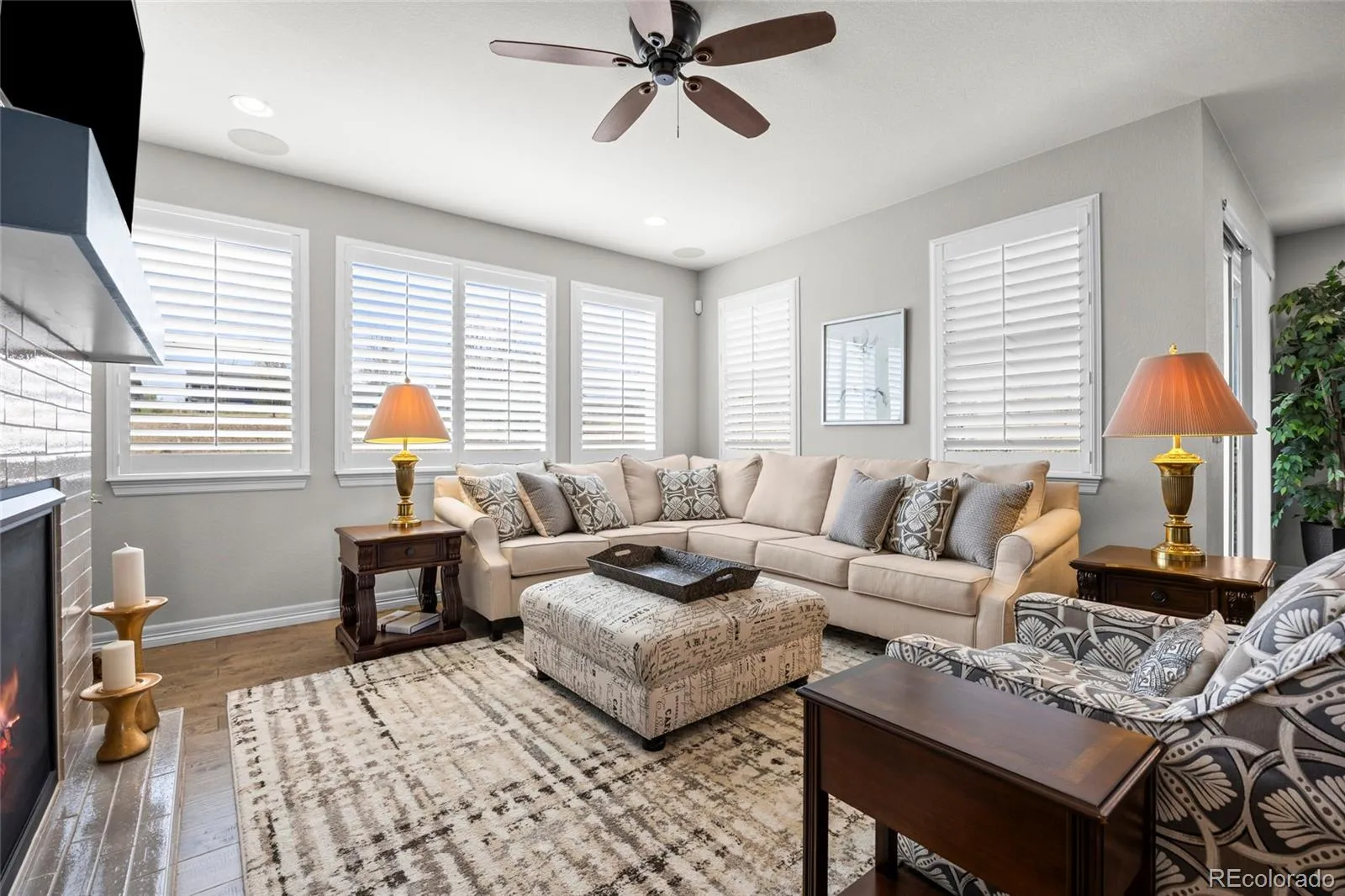 23676 E Del Norte Place Aurora CO 80016 MLS #REC3124251 05152026194832 1600 12