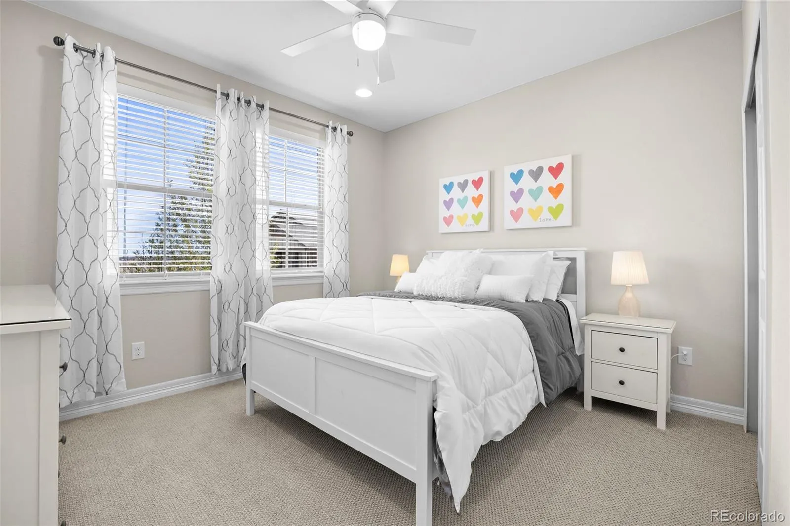 23676 E Del Norte Place Aurora CO 80016 MLS #REC3124251 05152026194832 1600 19