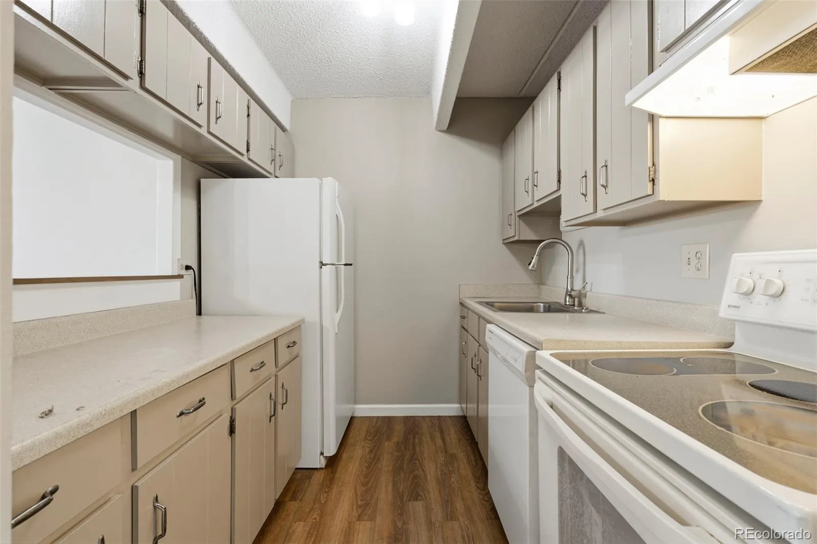 8060 E Girard Avenue #612 Denver CO 80231 | MLS #REC3128876 08212026161125 1600 22