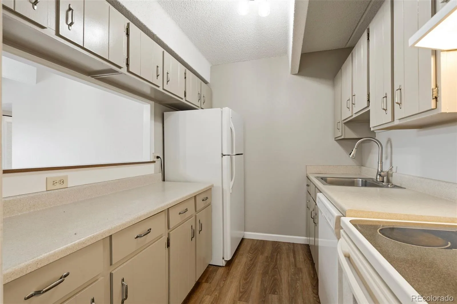 8060 E Girard Avenue #612 Denver CO 80231 | MLS #REC3128876 08212026161125 1600 24