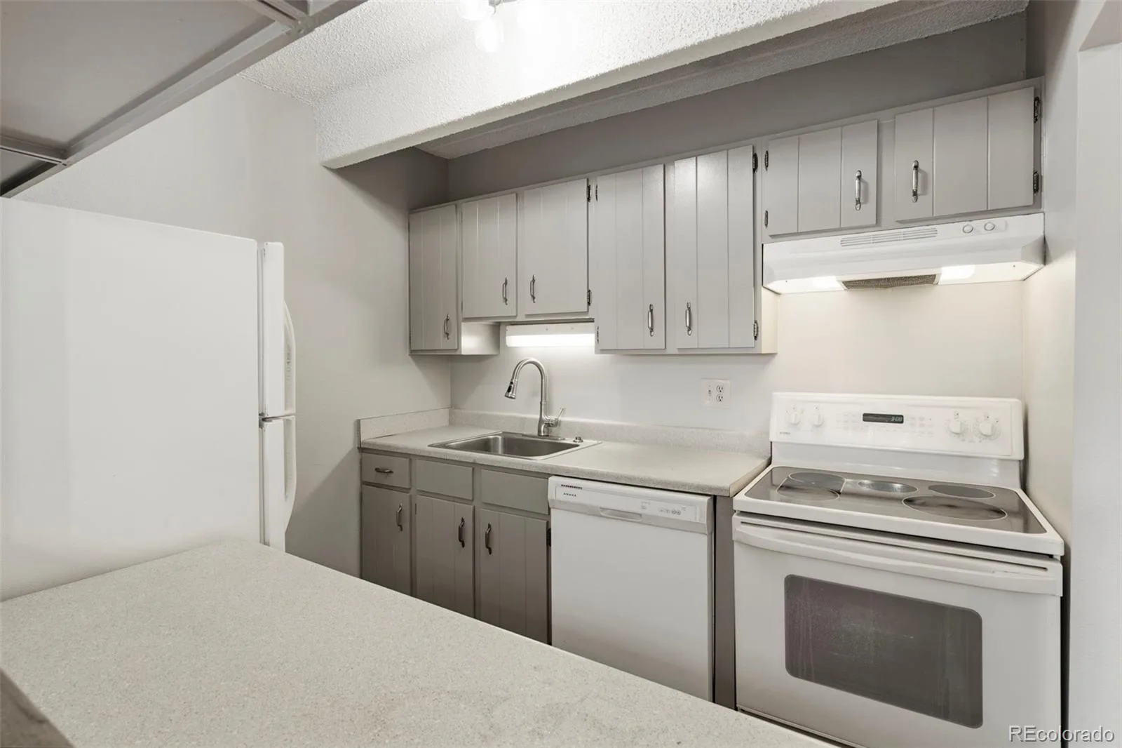 8060 E Girard Avenue #612 Denver CO 80231 | MLS #REC3128876 08212026161125 1600 26