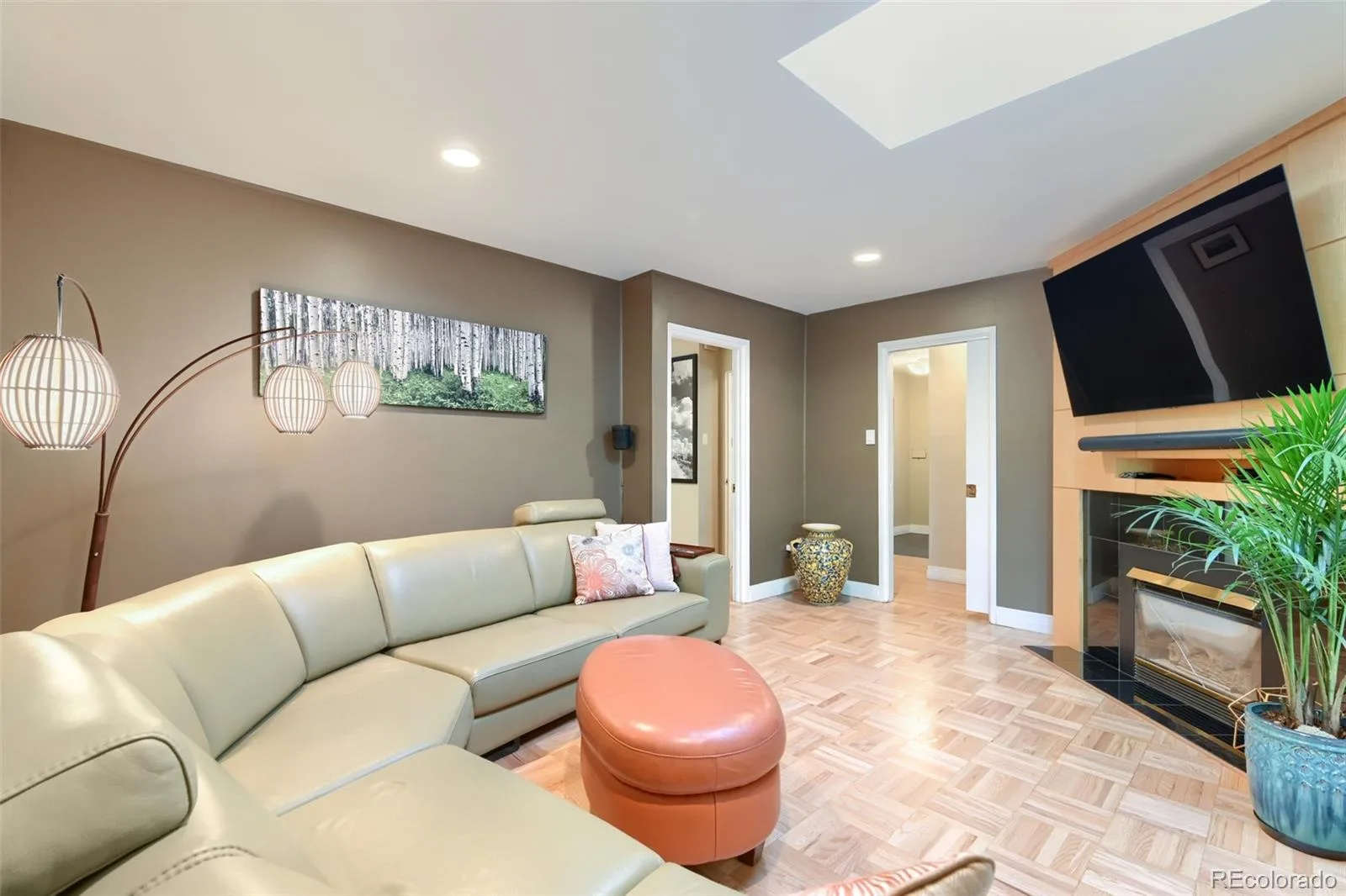 840 S Garfield Street Denver CO 80209 | MLS #REC3128919 09232026090111 1600 18