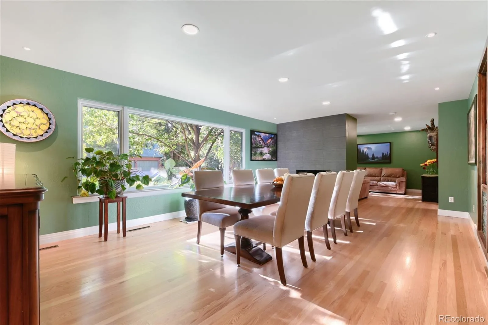 840 S Garfield Street Denver CO 80209 | MLS #REC3128919 09232026090111 1600 3
