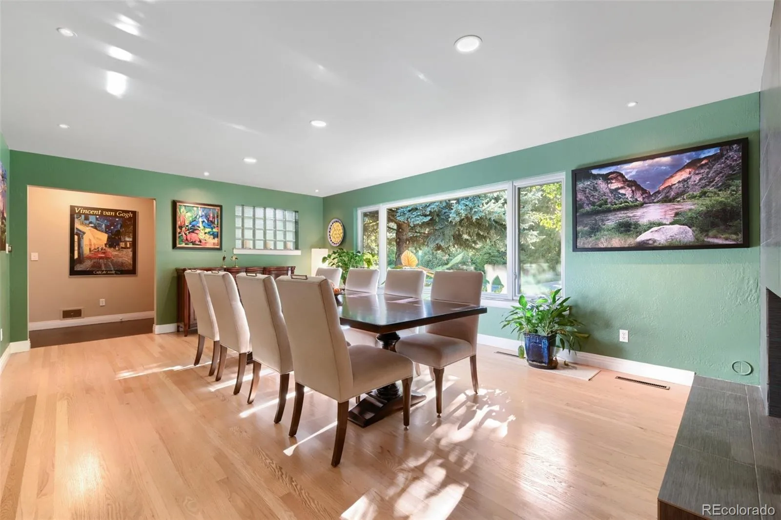 840 S Garfield Street Denver CO 80209 | MLS #REC3128919 09232026090111 1600 4