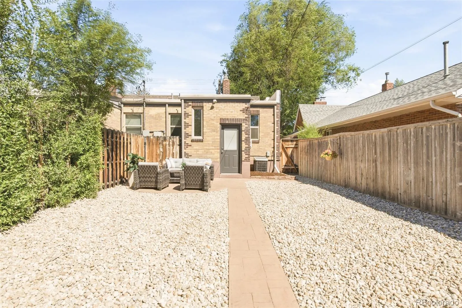 04172026175307 1600 23