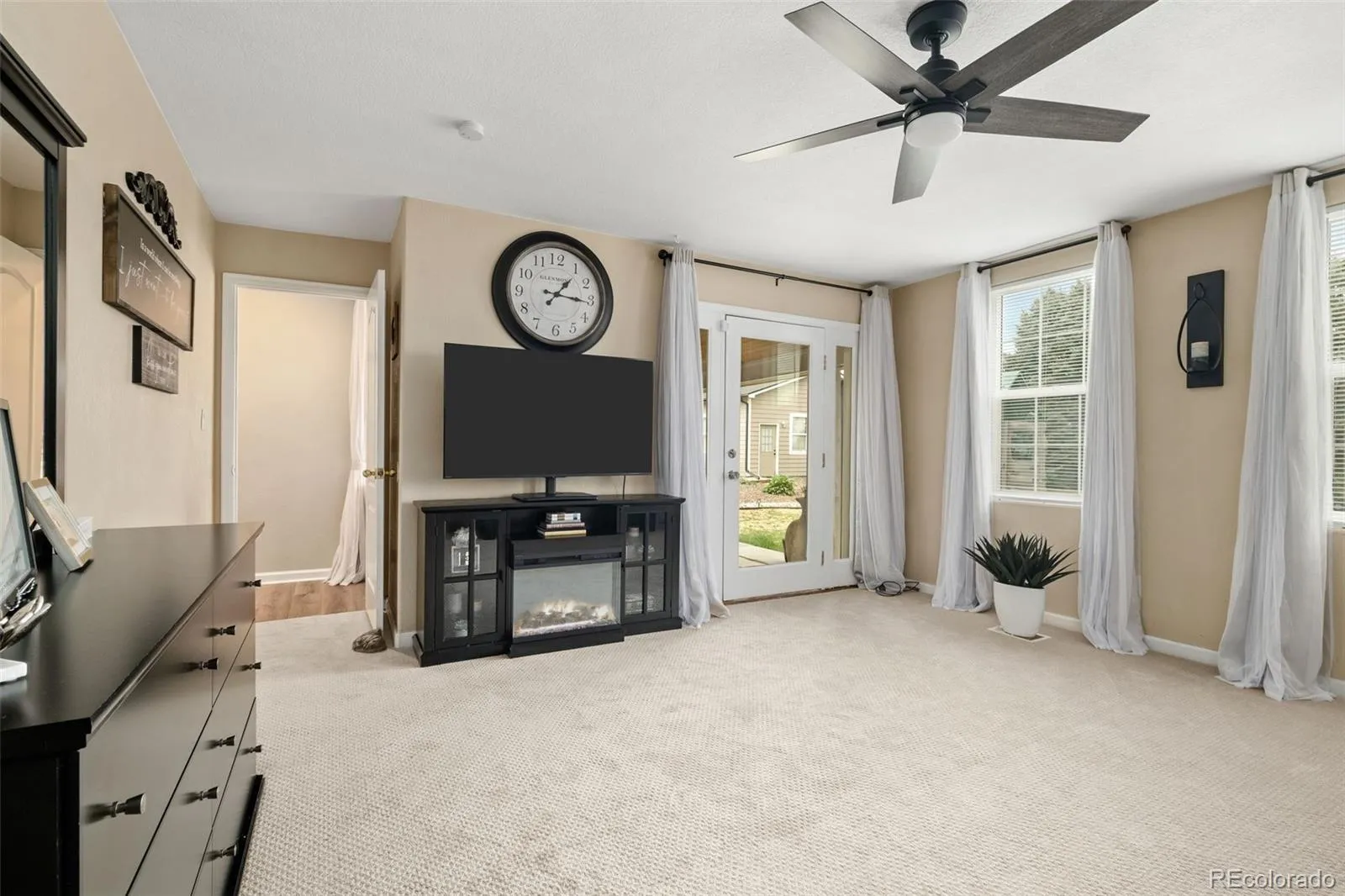 6691 S Abilene Way Centennial CO 80111 MLS #REC3132922 04292026233446 1600 28