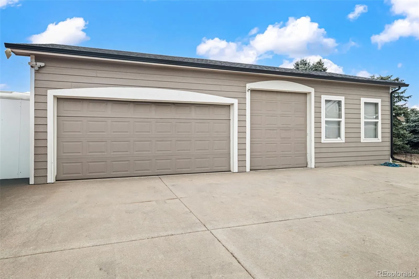 6691 S Abilene Way Centennial CO 80111 MLS #REC3132922 04292026233446 1600 47