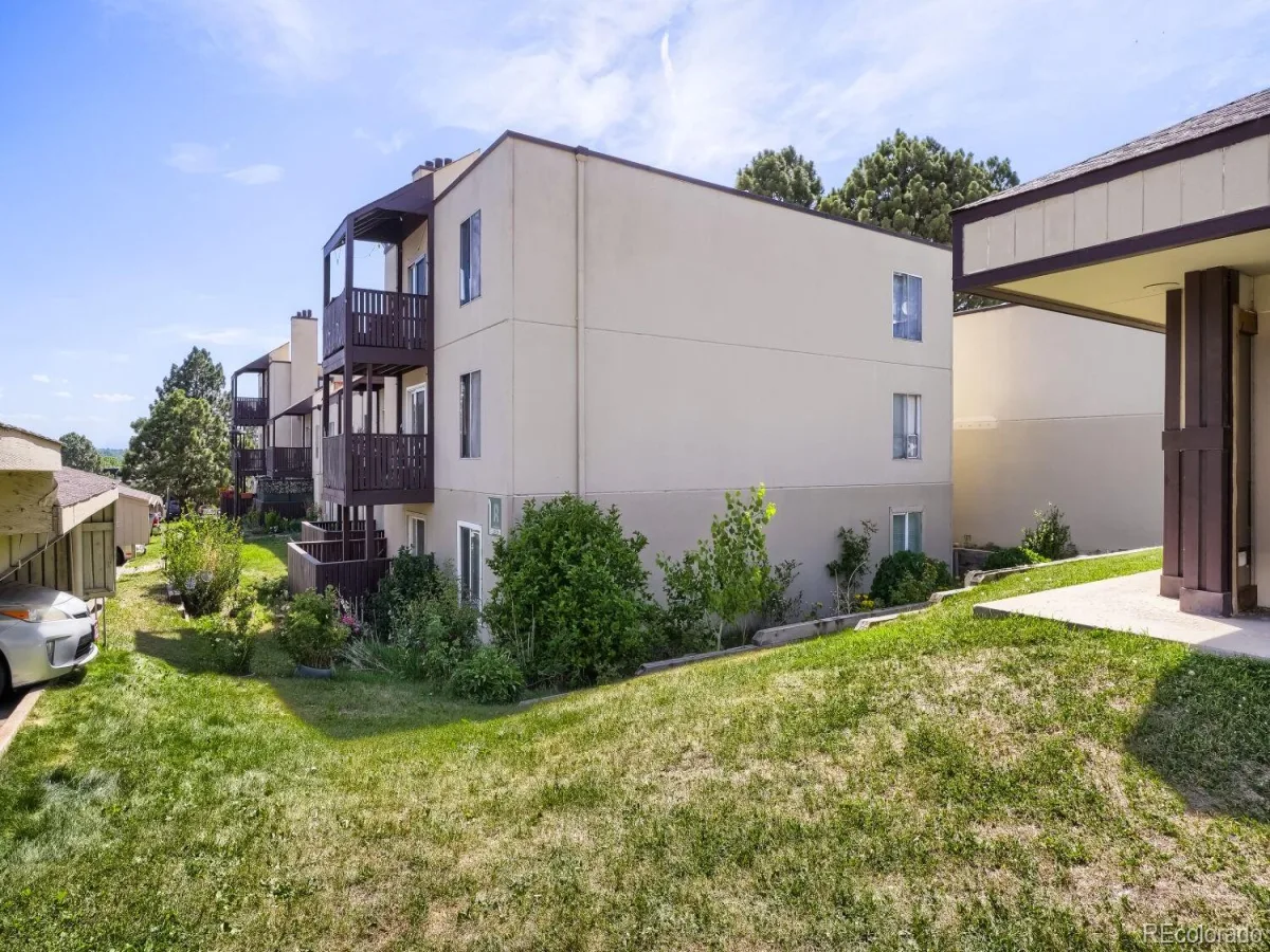 9995 E Harvard Avenue #267 Denver CO 80231 | MLS #REC3133079 07302026001847 1200 16
