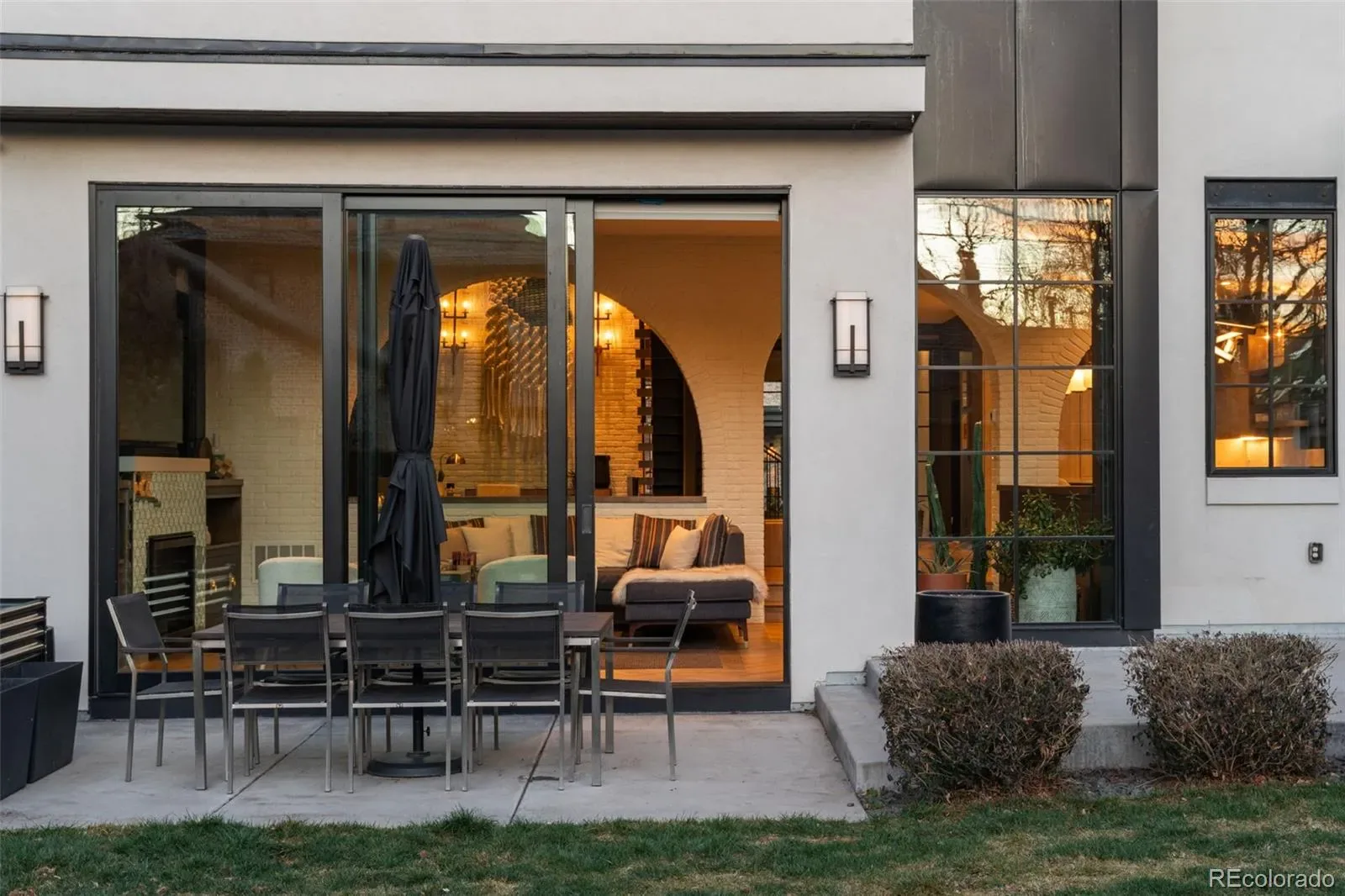 03112026191906 1600 40