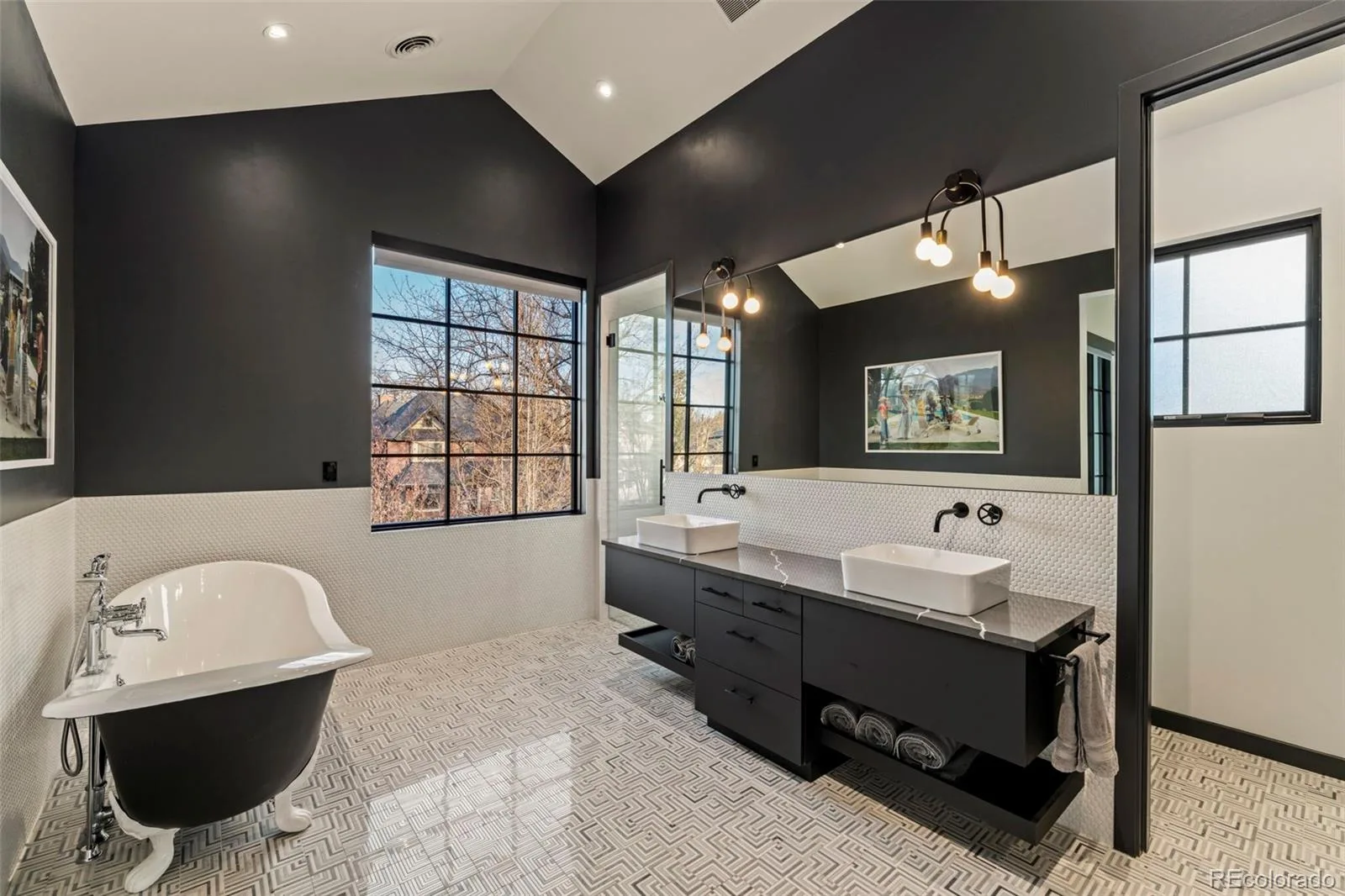 585 S Gaylord Street Denver CO 80209 | MLS #REC3133105 08272026232709 1600 22