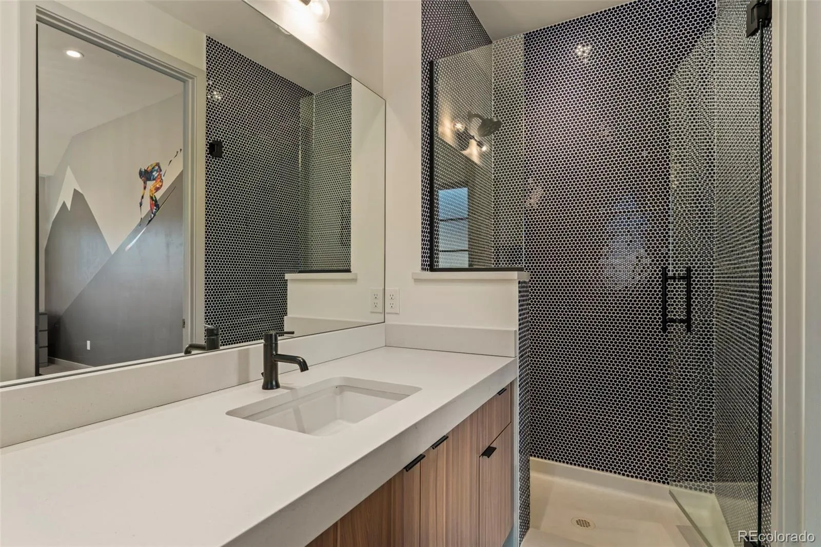 585 S Gaylord Street Denver CO 80209 | MLS #REC3133105 08272026232709 1600 29