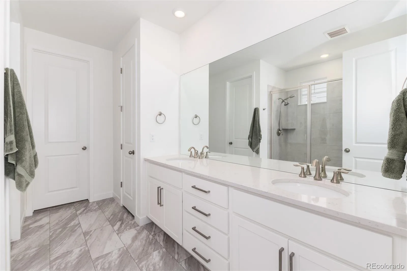 8074 Mount Kataka Street Littleton CO 80125 | MLS #REC3134755 07292026235050 1600 15