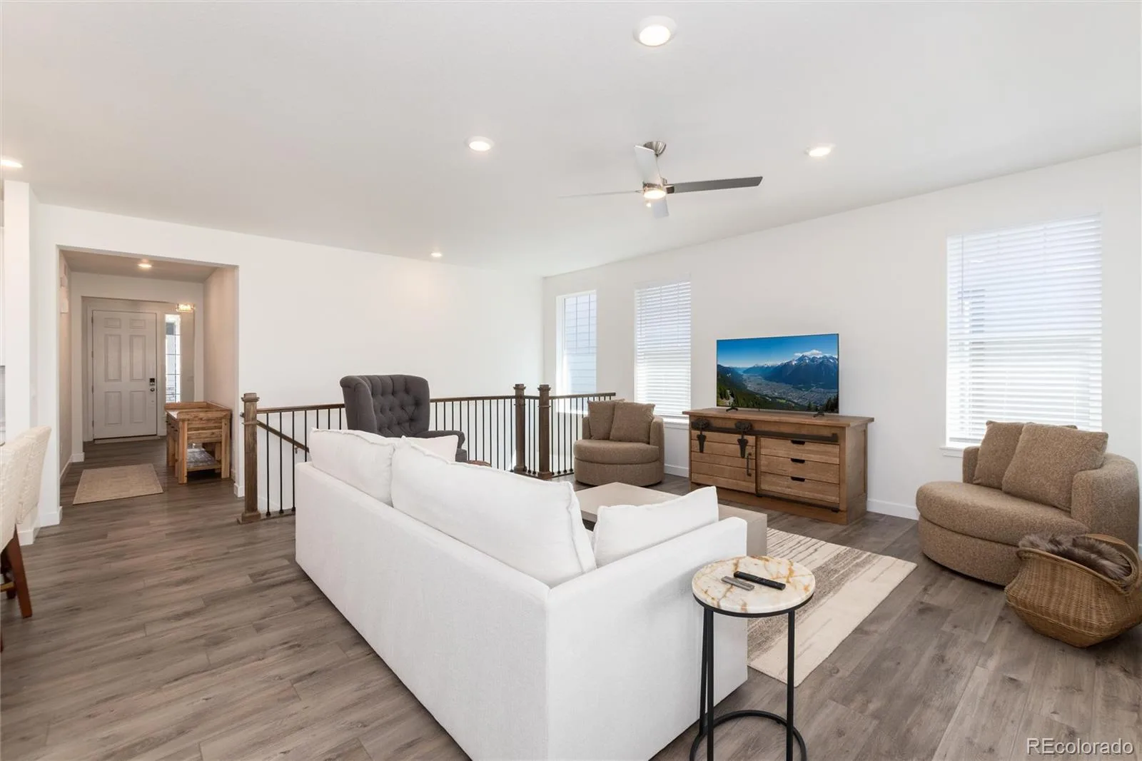 8074 Mount Kataka Street Littleton CO 80125 | MLS #REC3134755 07292026235050 1600 4