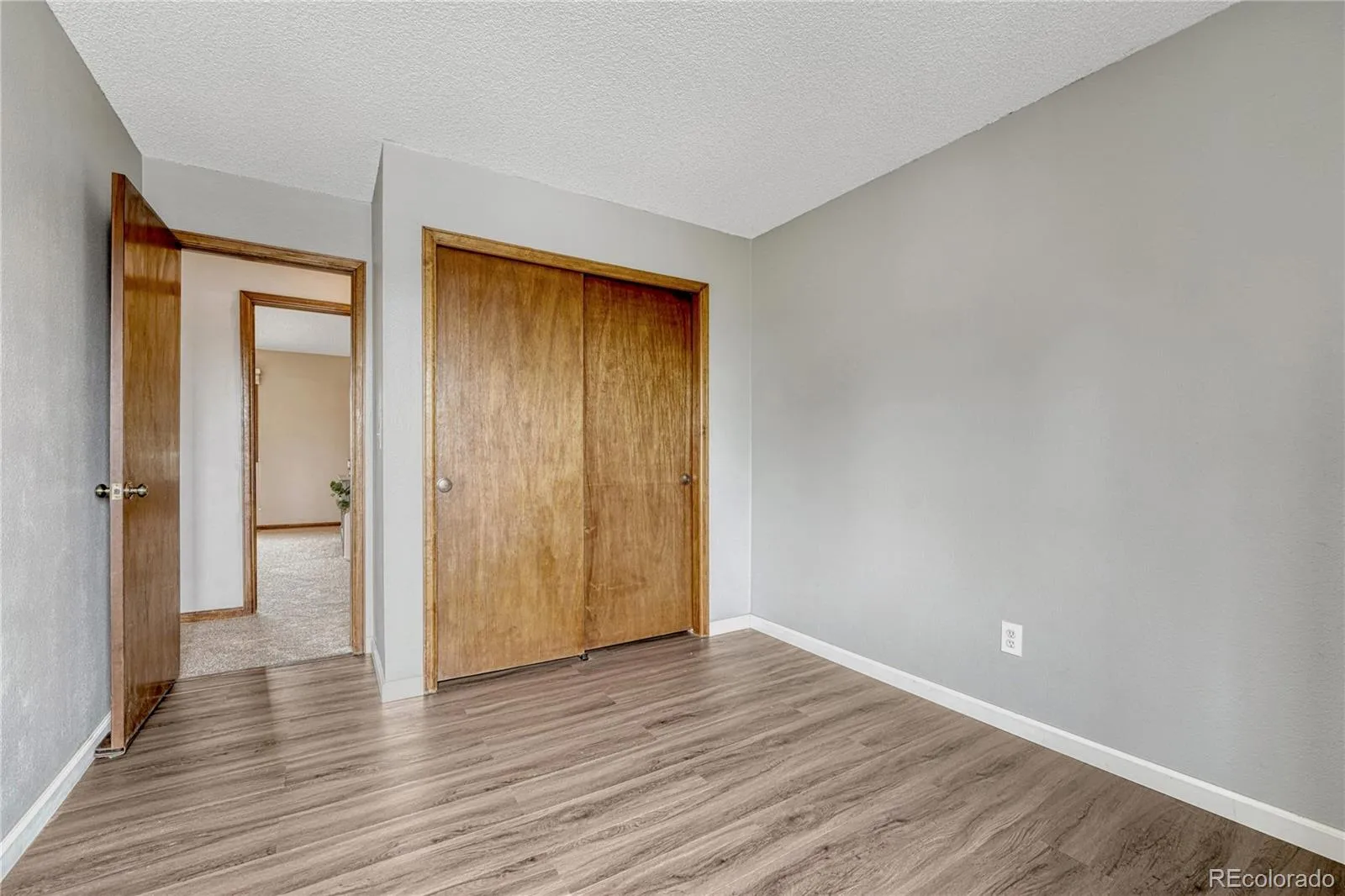 5436 S Walden Court Centennial CO 80015 MLS #REC3138178 05212026034635 1600 22