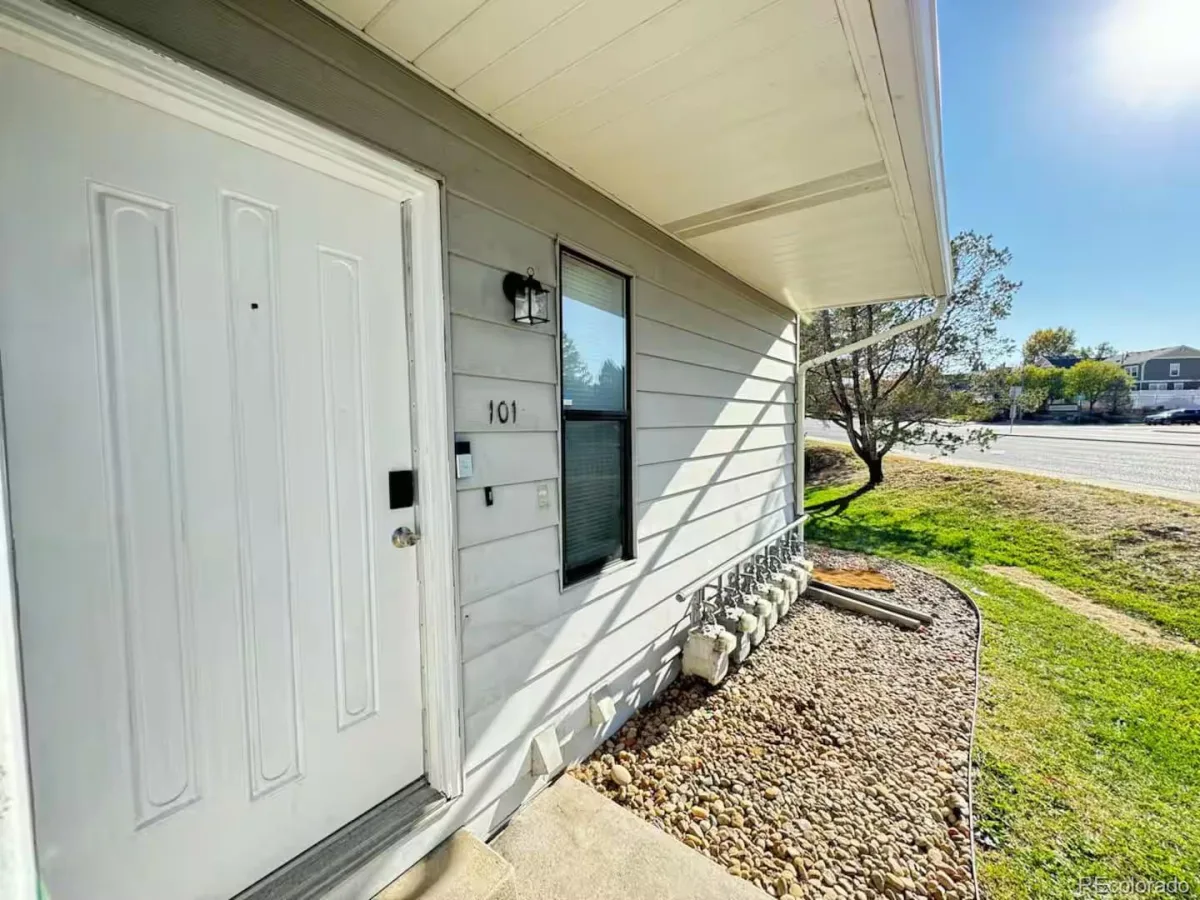 17074 E Tennessee Drive #101 Aurora CO 80017 | MLS #REC3139557 09242026080805 1200 14