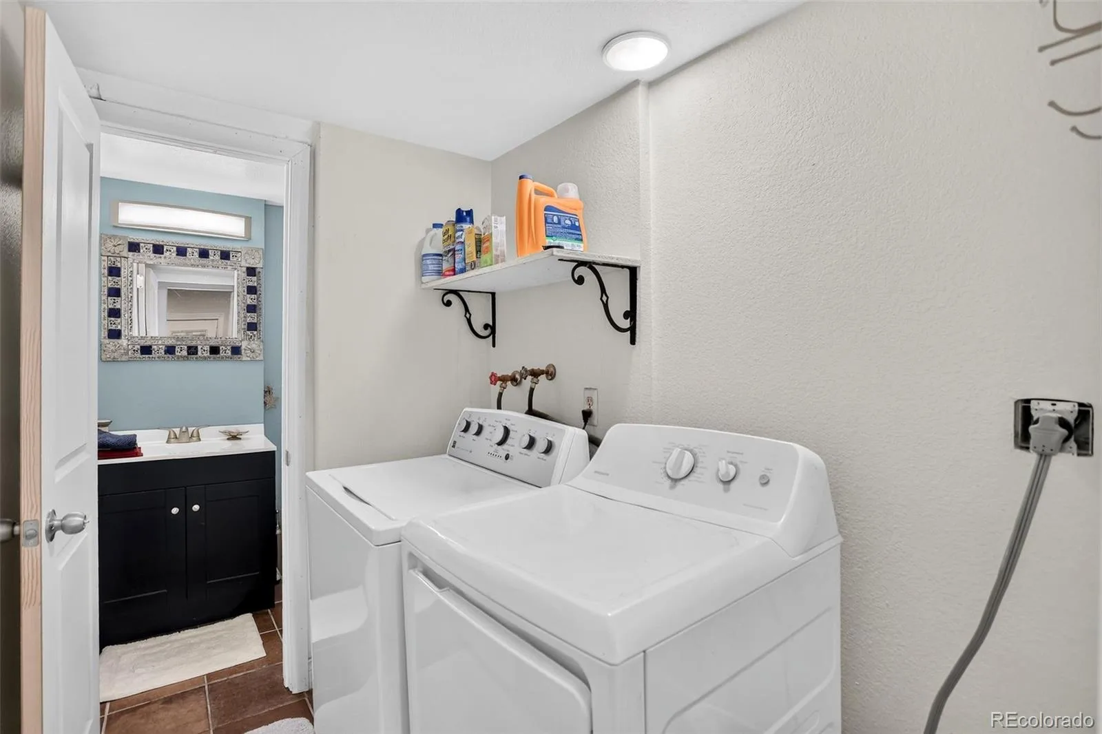 10546 W Evans Avenue Denver CO 80227 | MLS #REC3141010 09212026193621 1600 23