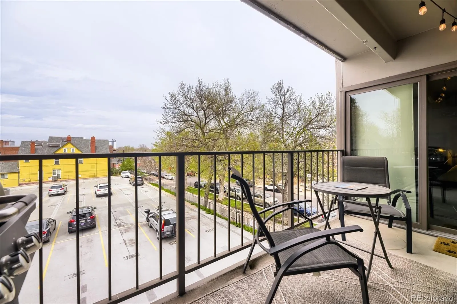 04212026175125 1600 15