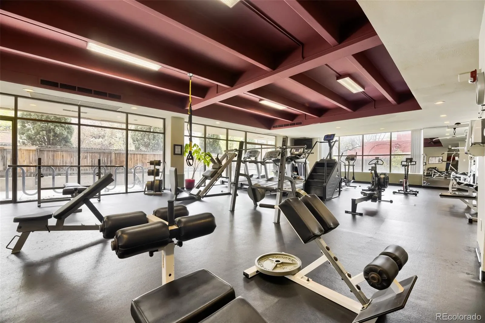 04212026175125 1600 21