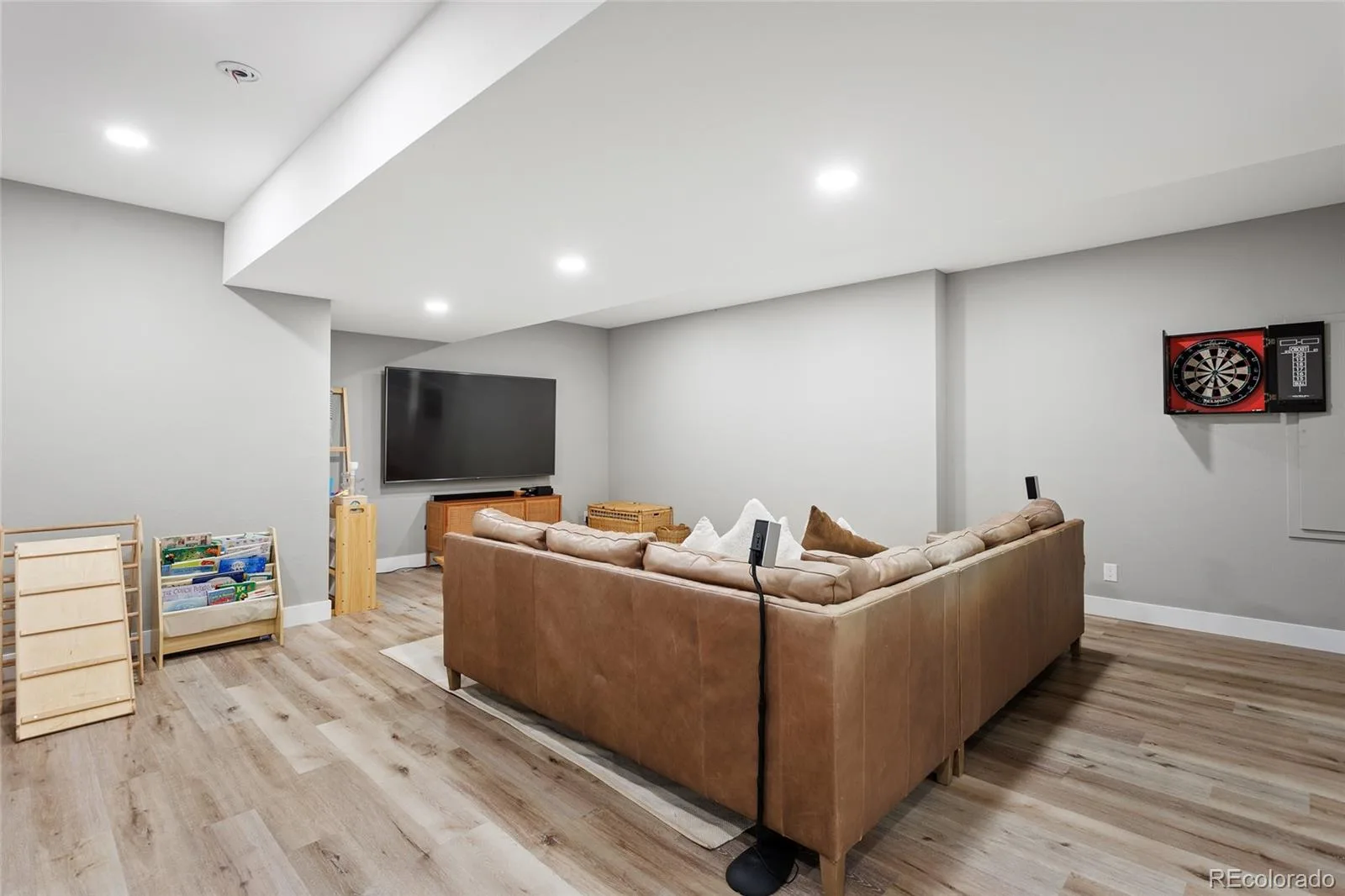 8205 E Prairie Meadow Drive Denver CO 80238 | MLS #REC3146540 07262026193606 1600 37