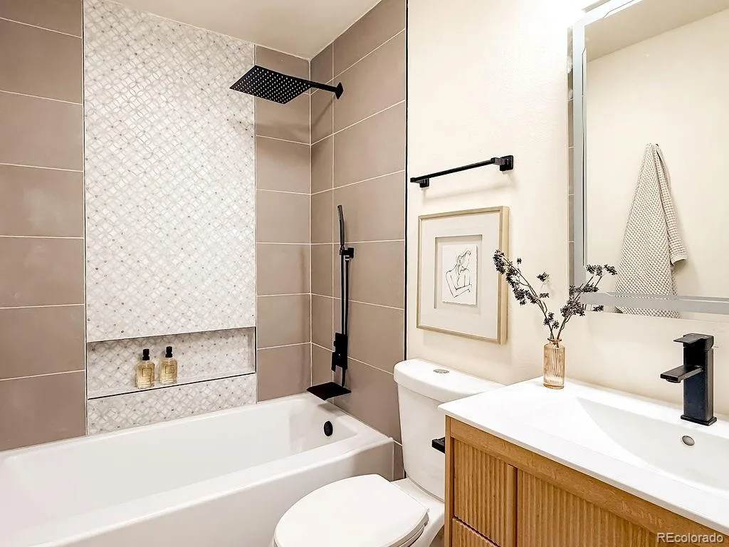 3855 W Amherst Avenue Denver CO 80236 | MLS #REC3148885 09242026101739 1024 10