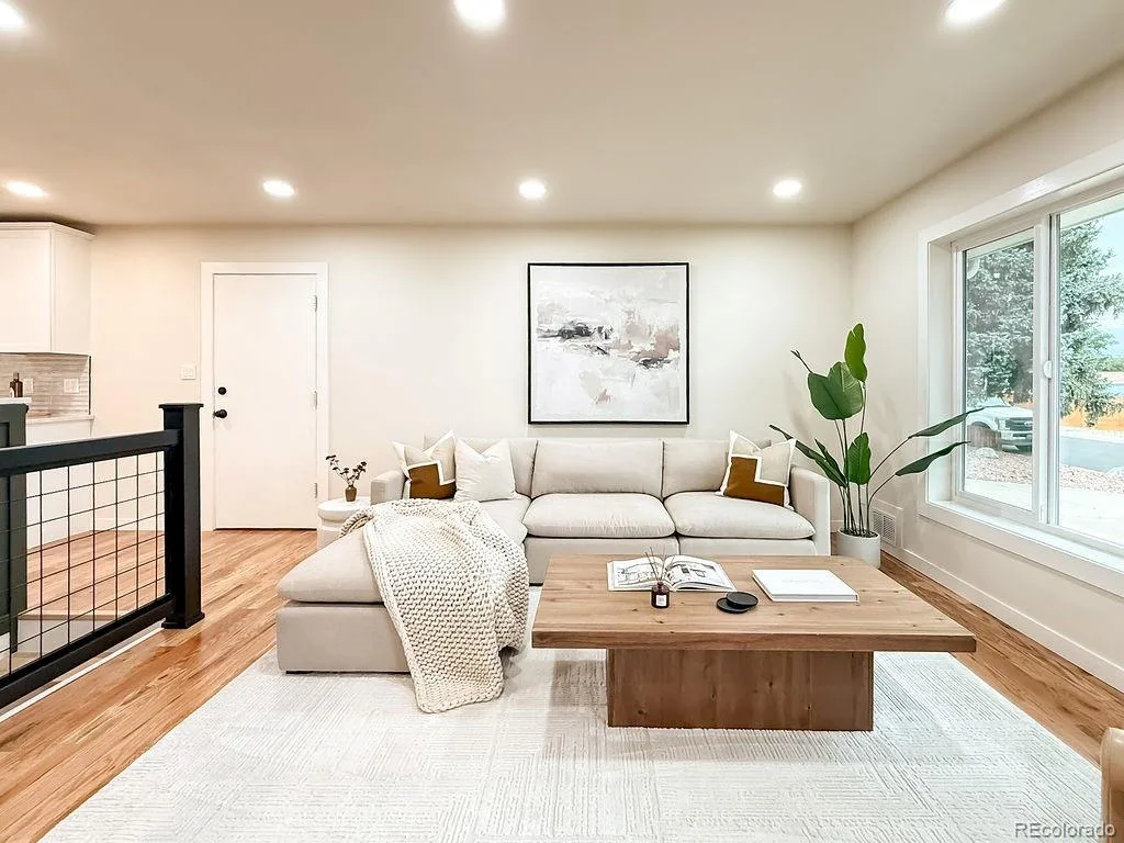 3855 W Amherst Avenue Denver CO 80236 | MLS #REC3148885 09242026101739 1024 4