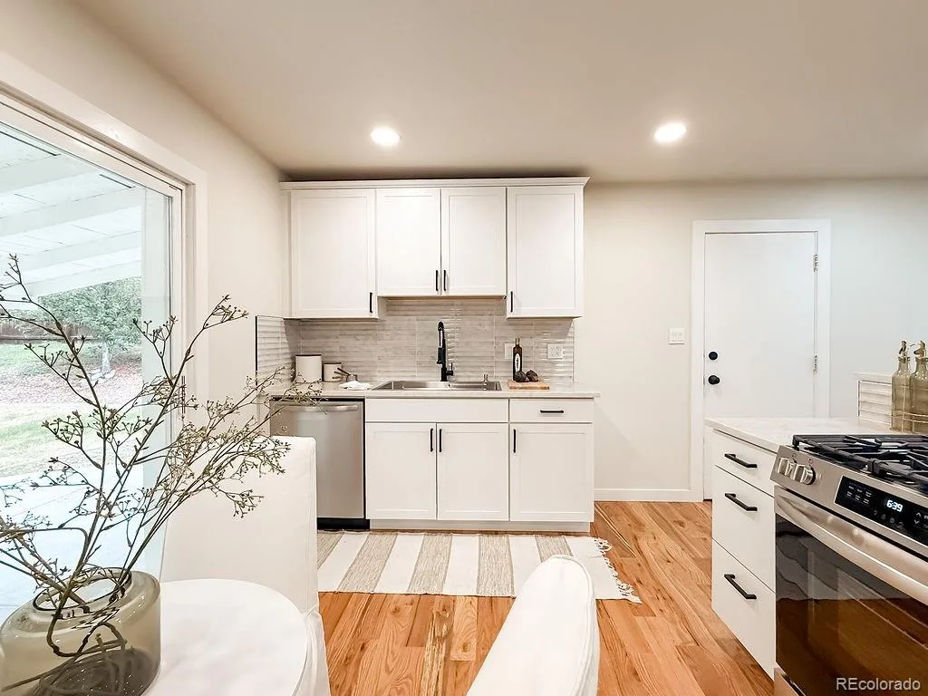 3855 W Amherst Avenue Denver CO 80236 | MLS #REC3148885 09242026101739 1024 6