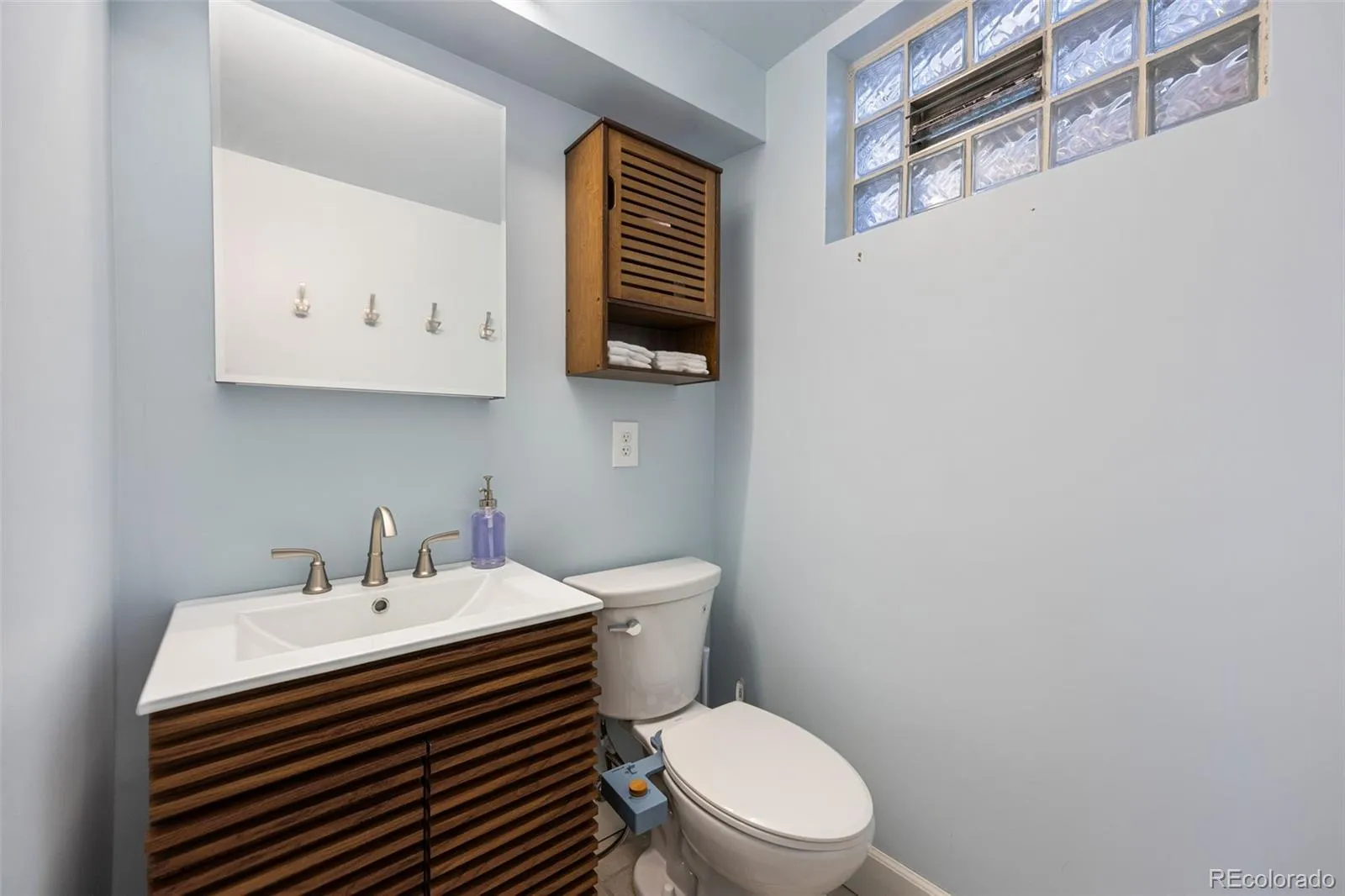 04142026193715 1600 20