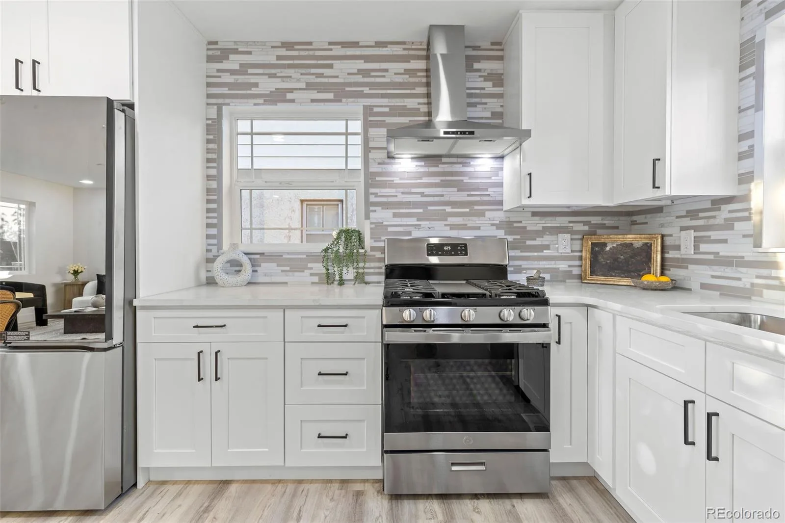 2851 Birch Street Denver CO 80207 | MLS #REC3150767 09242026093610 1600 10