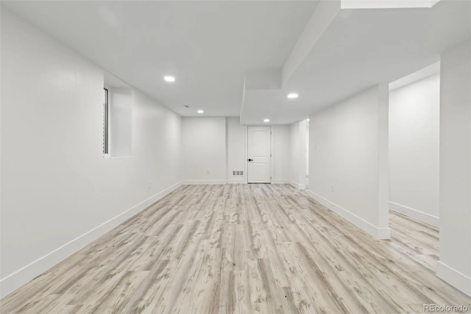 2851 Birch Street Denver CO 80207 | MLS #REC3150767 09242026093610 1600 17