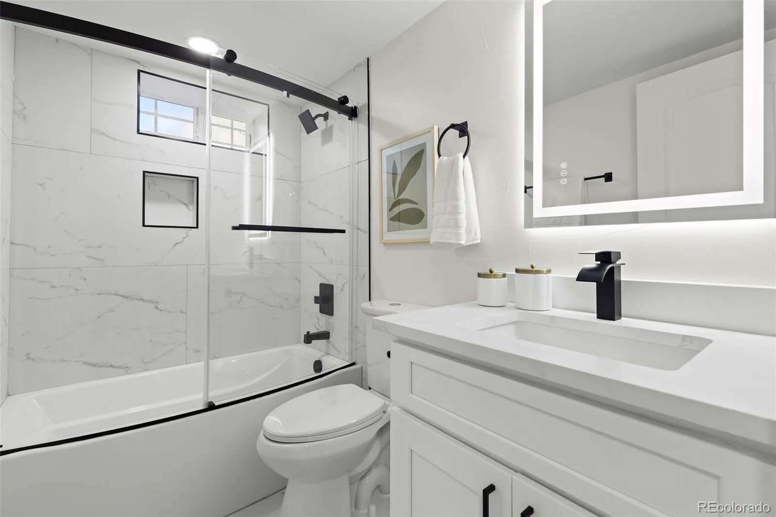 2851 Birch Street Denver CO 80207 | MLS #REC3150767 09242026093610 1600 19
