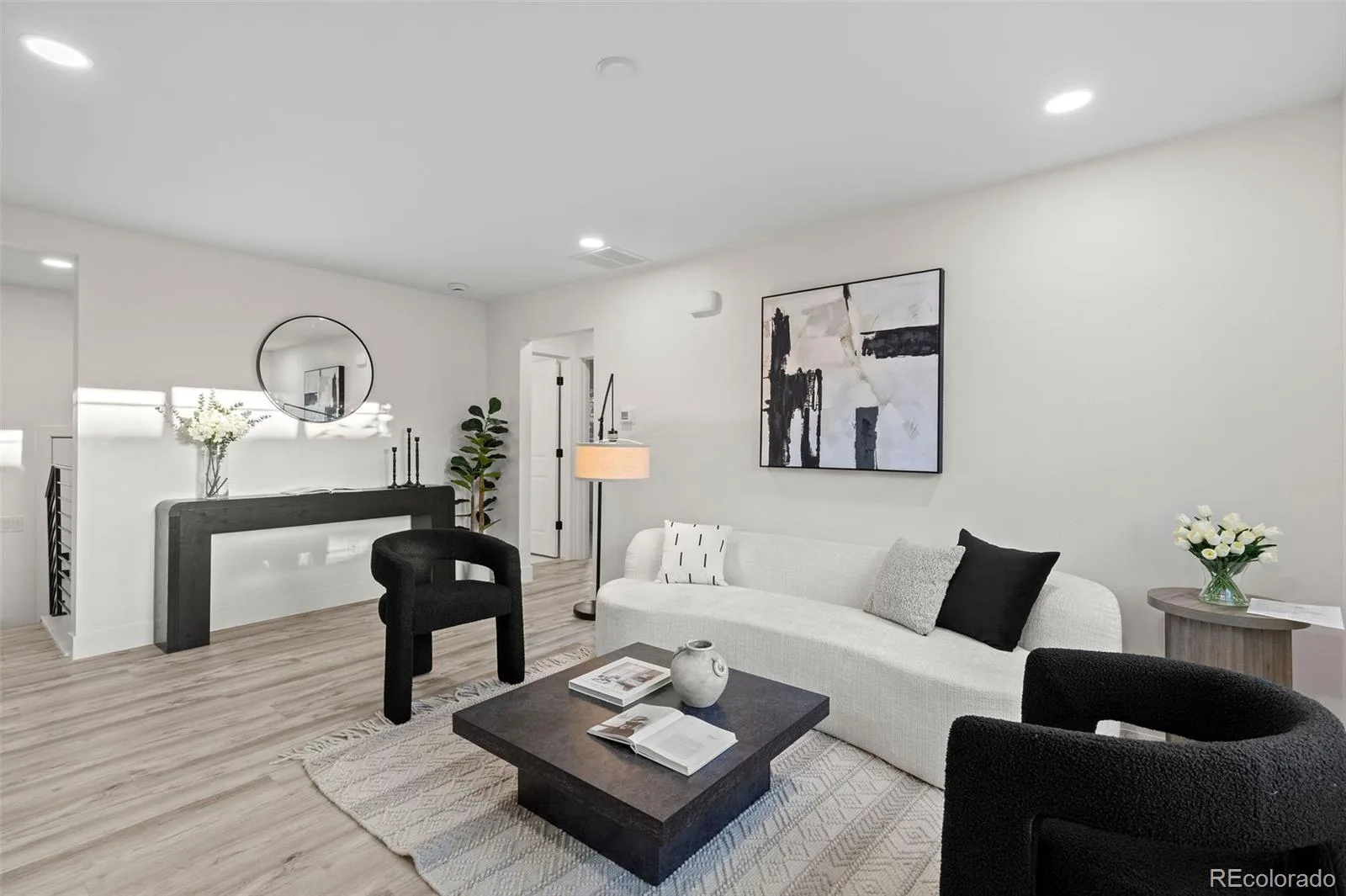 2851 Birch Street Denver CO 80207 | MLS #REC3150767 09242026093610 1600 3