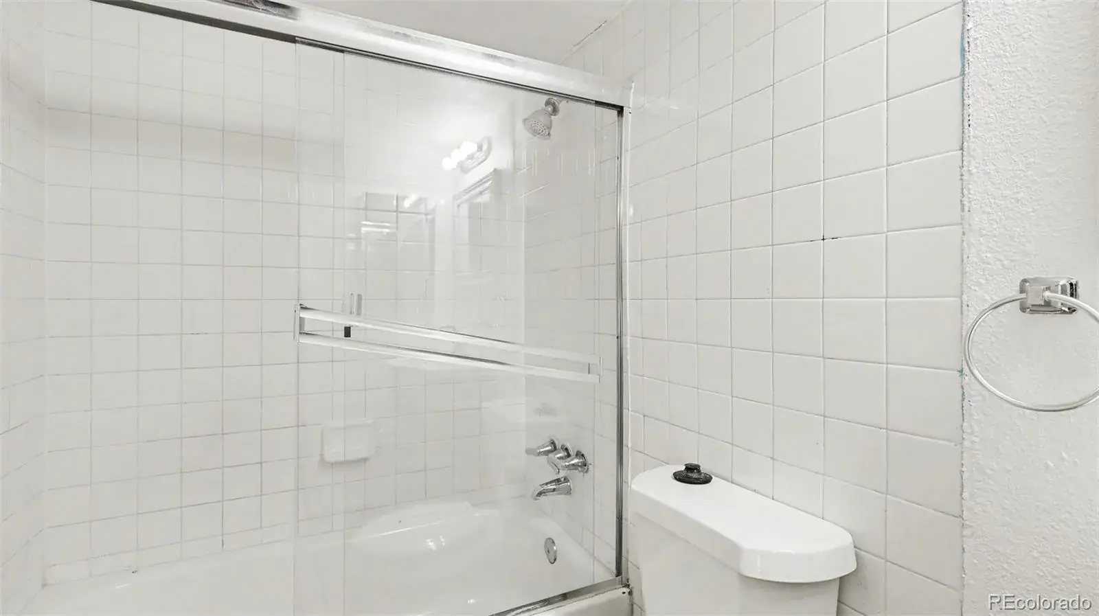 10211 Ura Lane #205 #9 Thornton CO 80260 MLS #REC3151021 02062026203325 1600 21