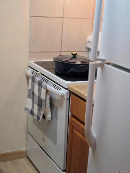 1250 Golden Circle #305 Golden CO 80401 | MLS #REC3151276 07312026175644 800 15