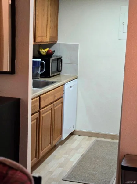 1250 Golden Circle #305 Golden CO 80401 | MLS #REC3151276 07312026175644 800 17