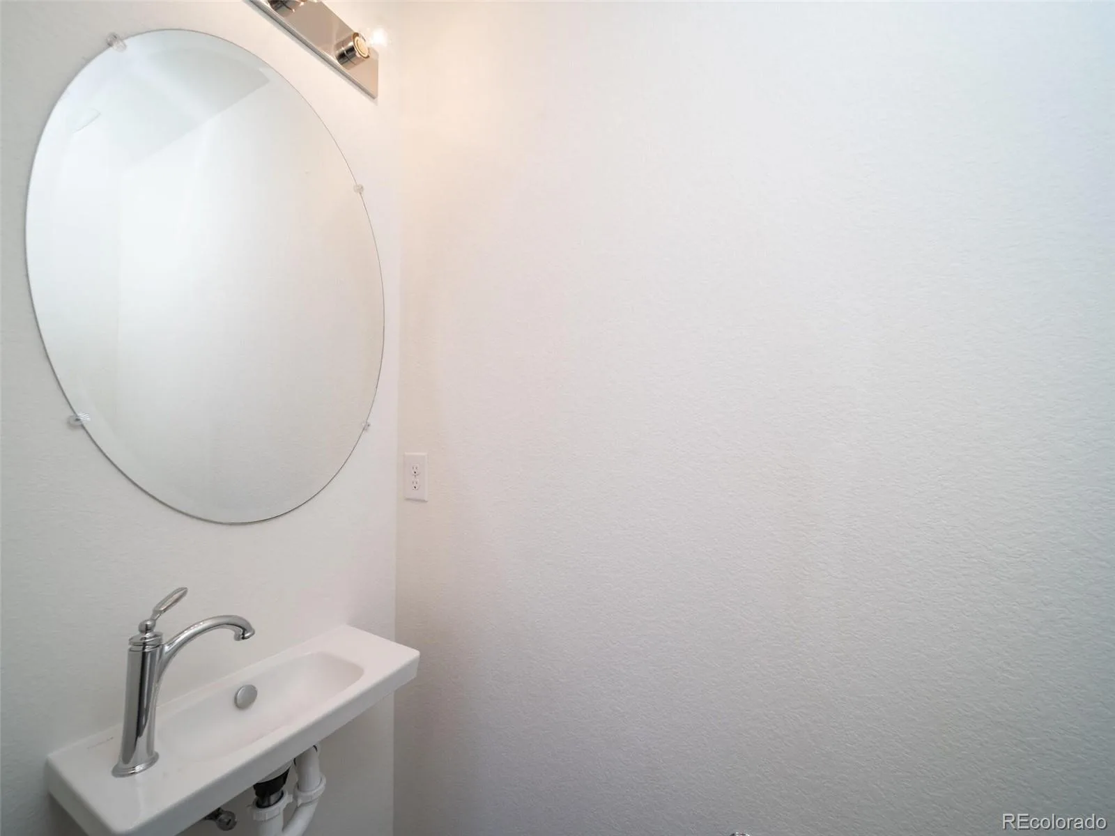 10056 Revere Court Commerce City CO 80022 | MLS #REC3152174 08112026223517 1600 11