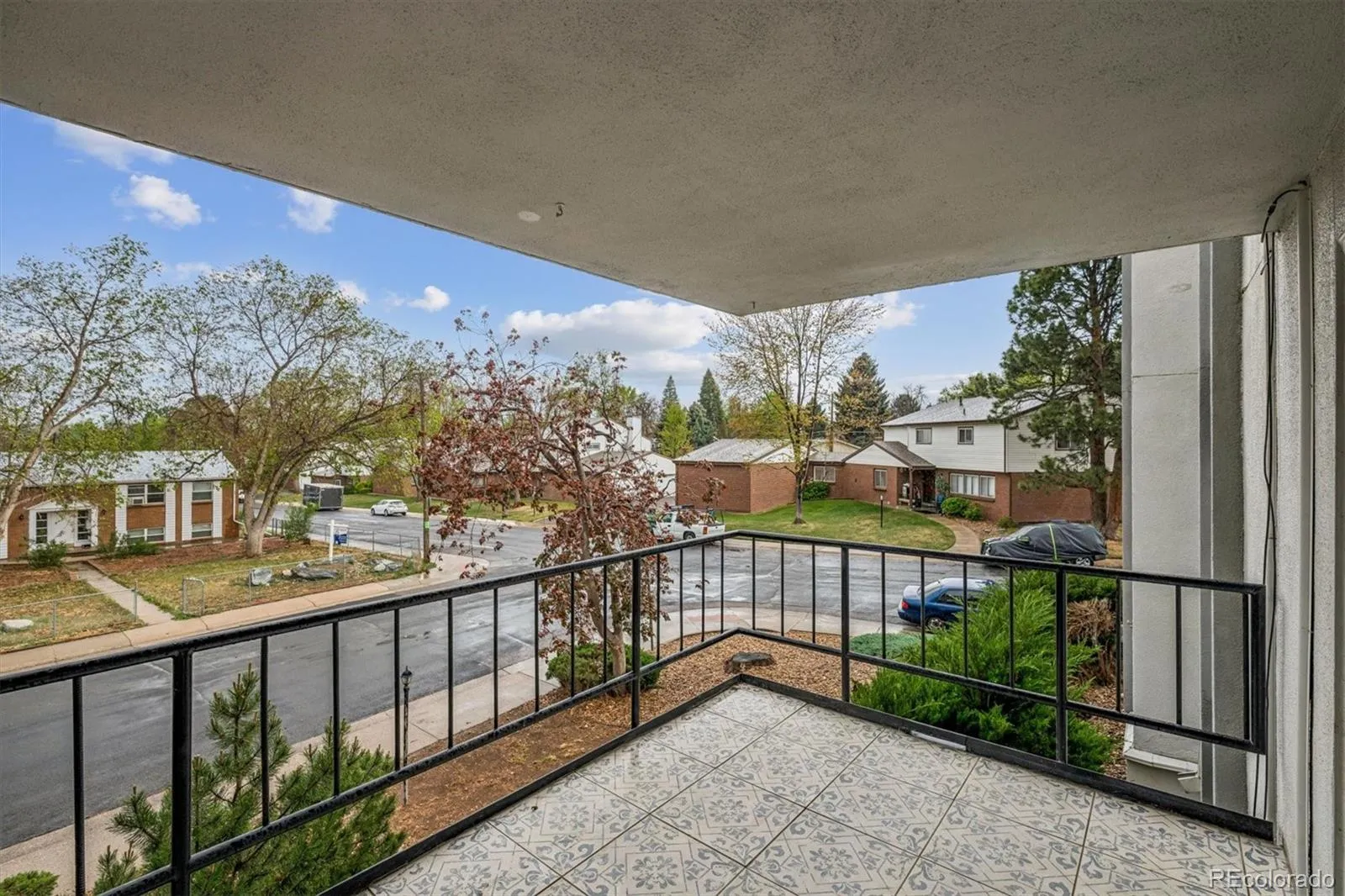 2375 S Linden Court #200 Denver CO 80222 MLS #REC3154000 04302026163008 1600 2
