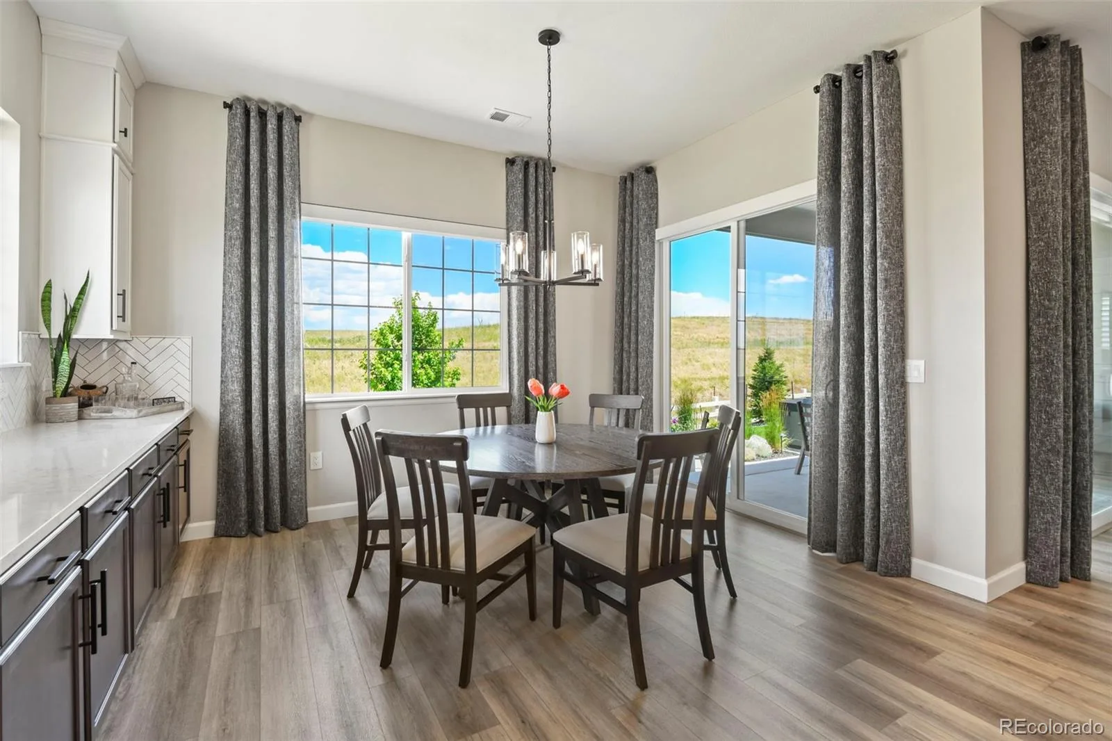 7000 S White Crow Way Aurora CO 80016 | MLS #REC3155137 09232026220625 1600 14
